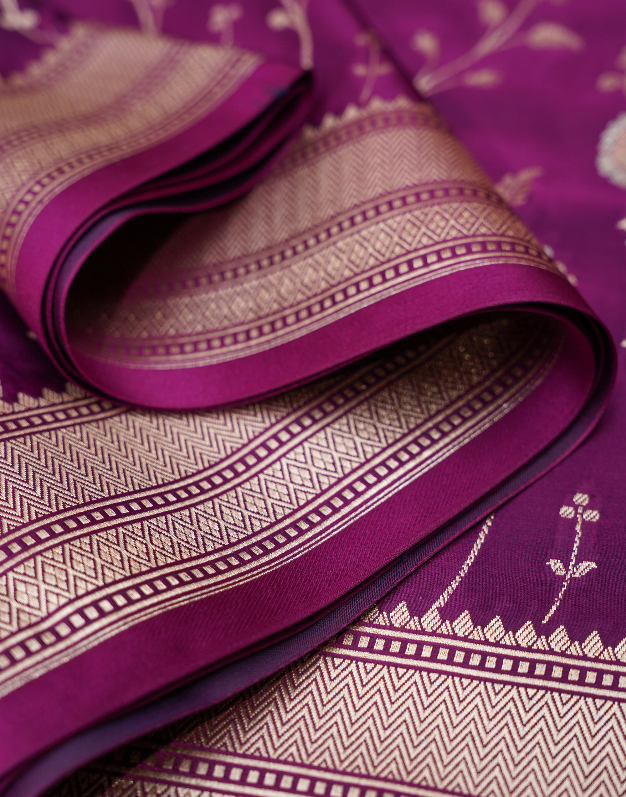 Royal Purple Banarasi Mushroo Silk Saree with Floral Weaving & Zari Border