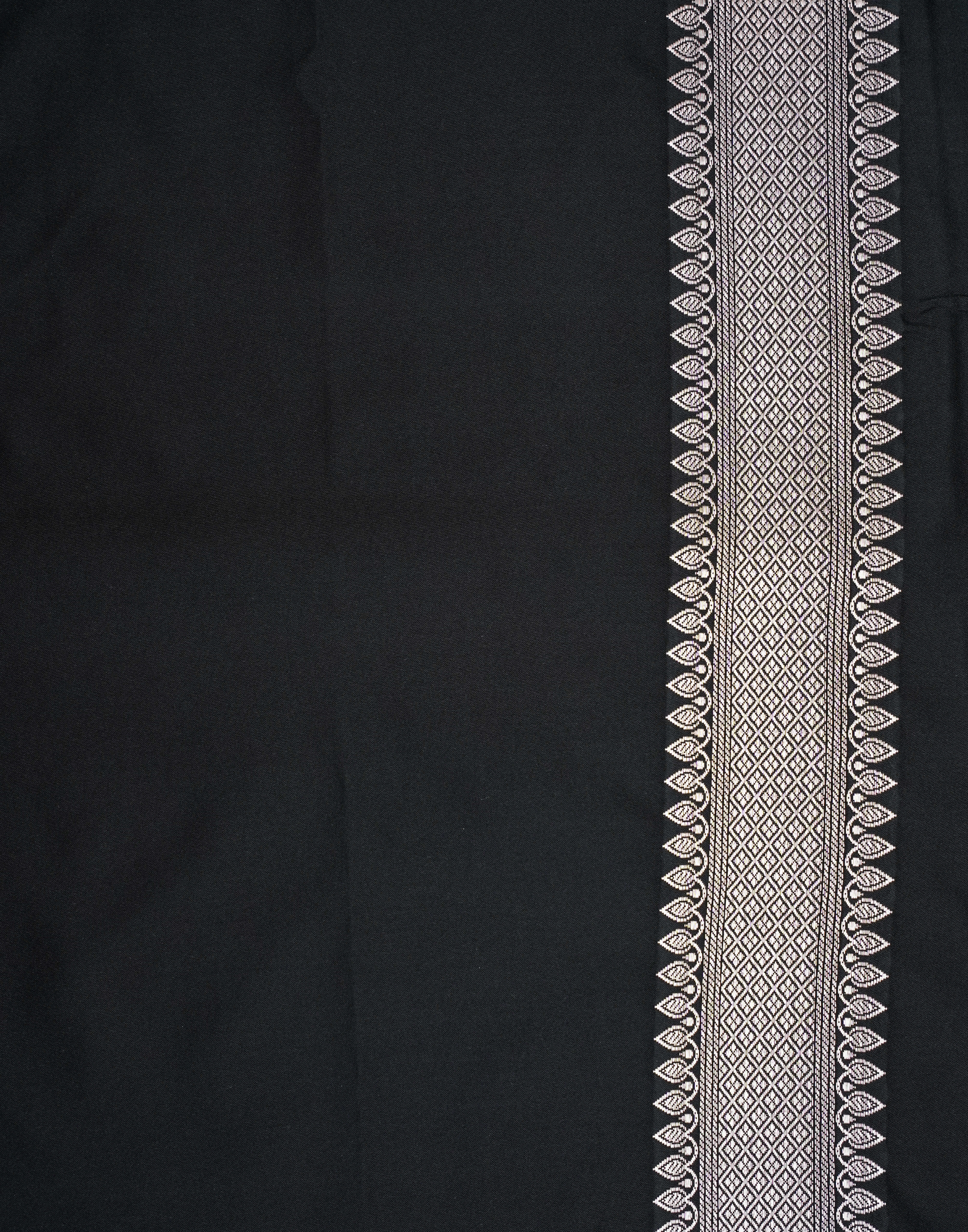 Black Banarasi Mushroo Silk Saree with Floral Weaving & Zari Border