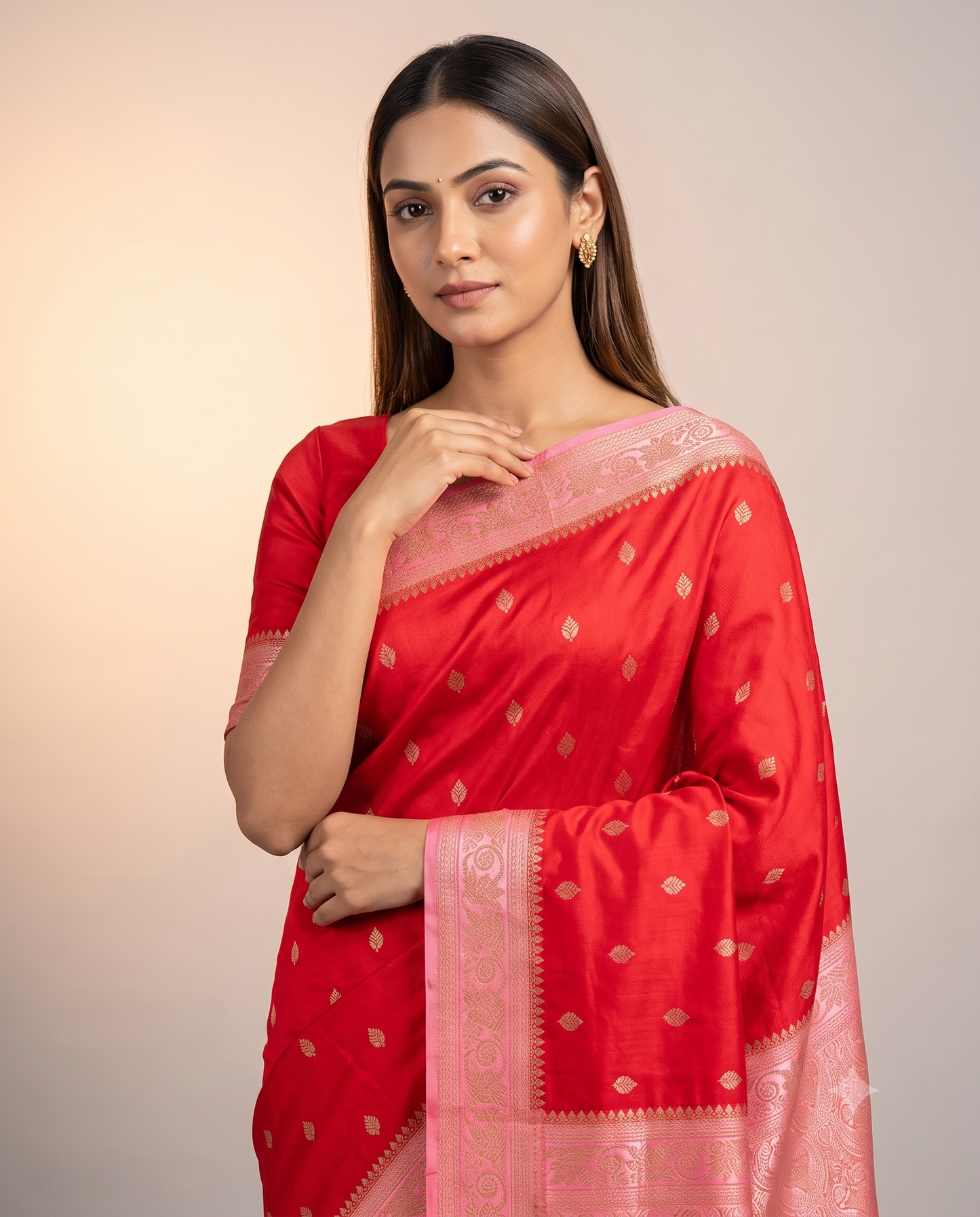 Mashroo Satin Contrast Pallu & Border Saree