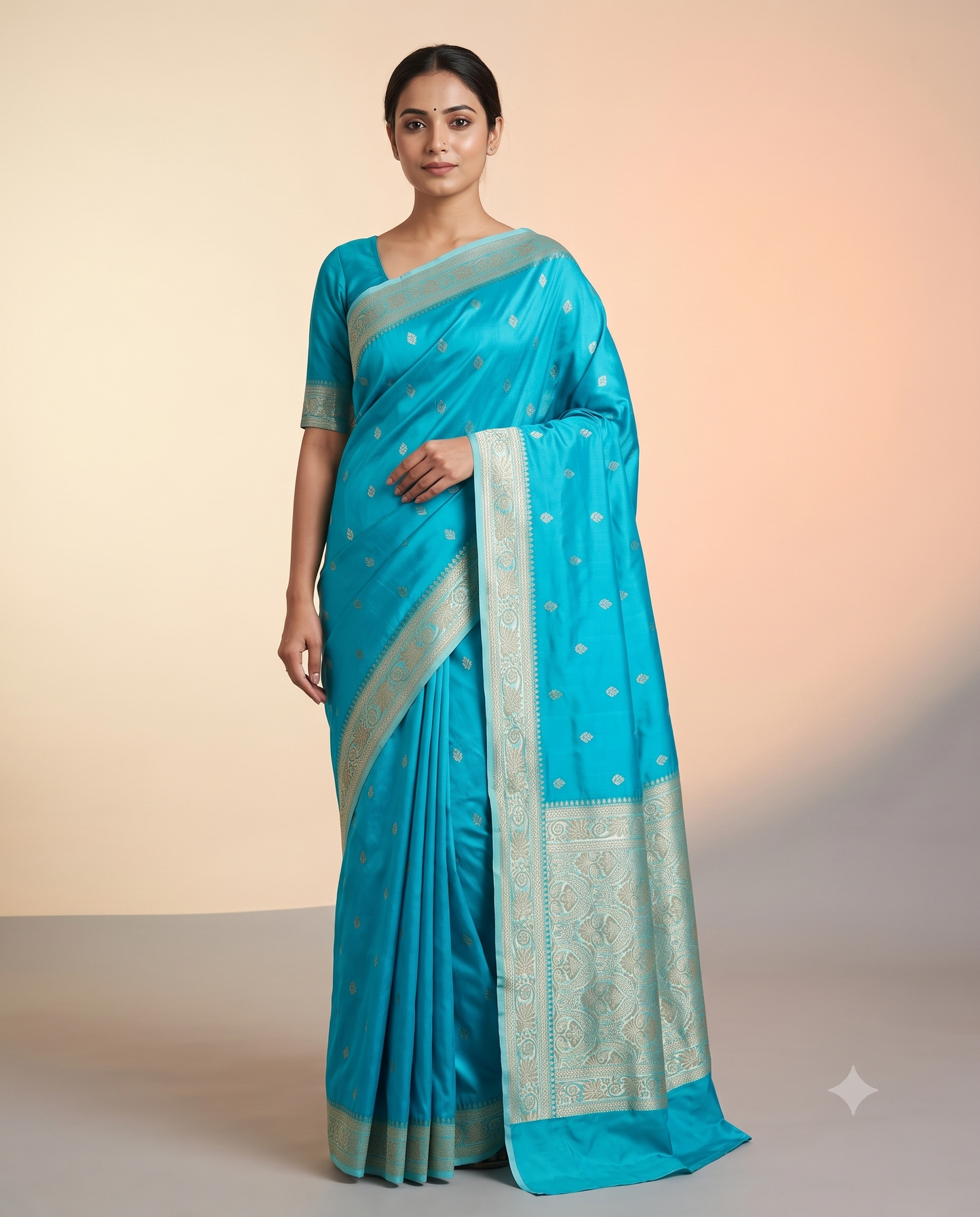 Mashroo Satin Contrast Pallu & Border Saree