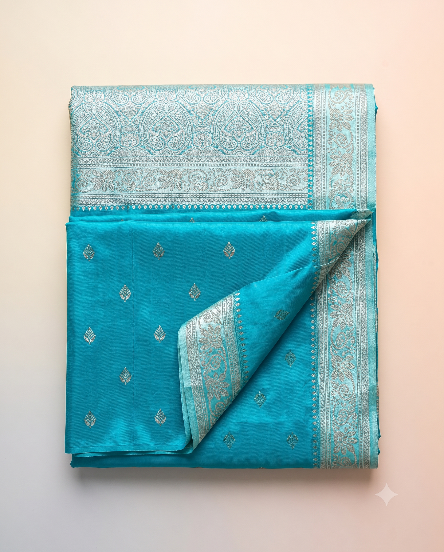 Mashroo Satin Contrast Pallu & Border Saree