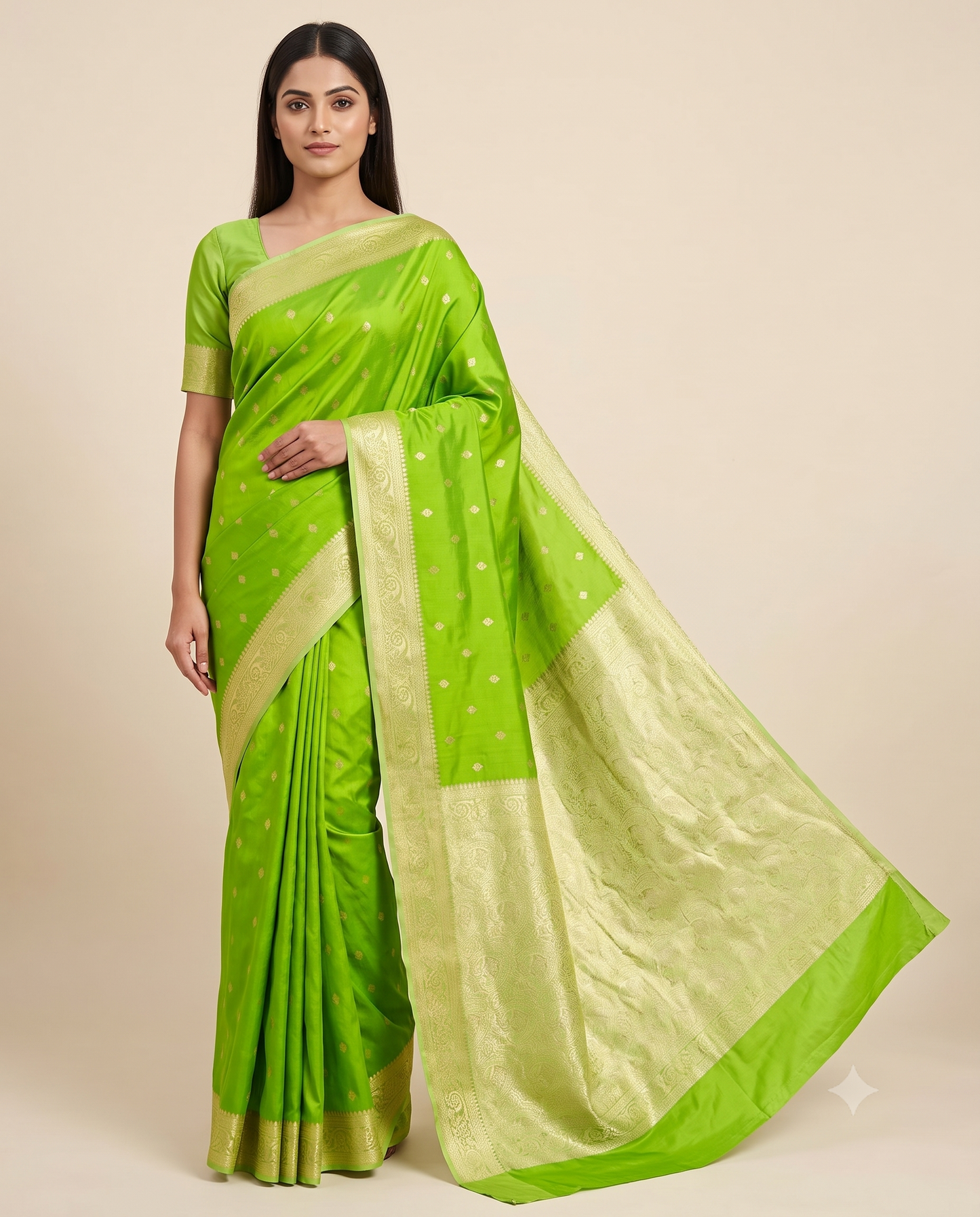 Mashroo Satin Contrast Pallu & Border Saree