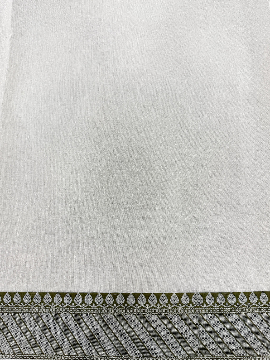 Off White Supernet Cotton Saree with Leaf Buti & Grey Woven Border