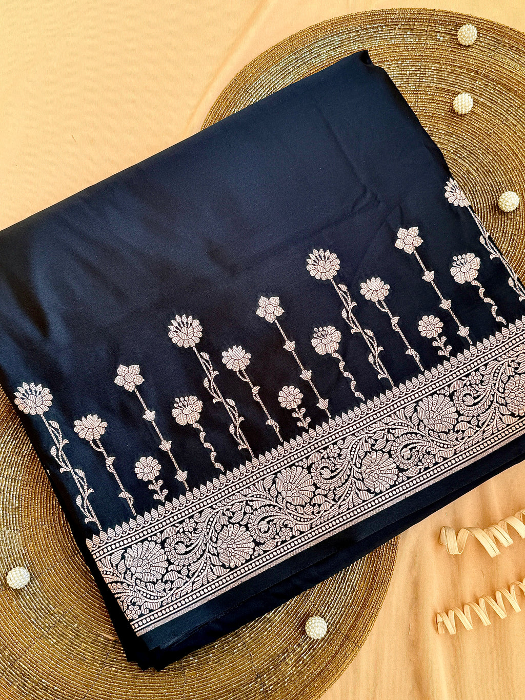 Black Banarasi Mushroo Silk Saree with Zari Border