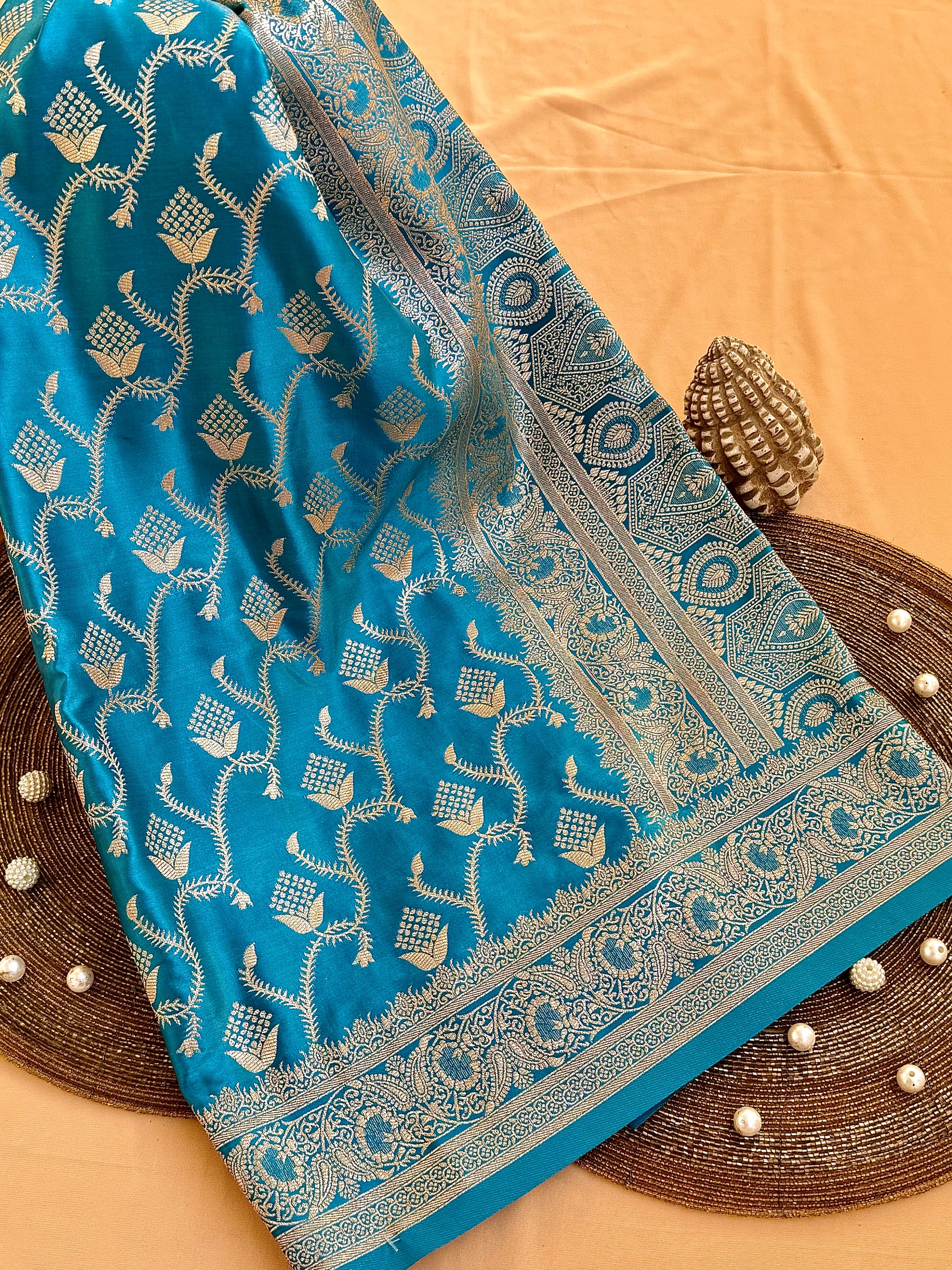 Mushroo Silk Weaving Saree