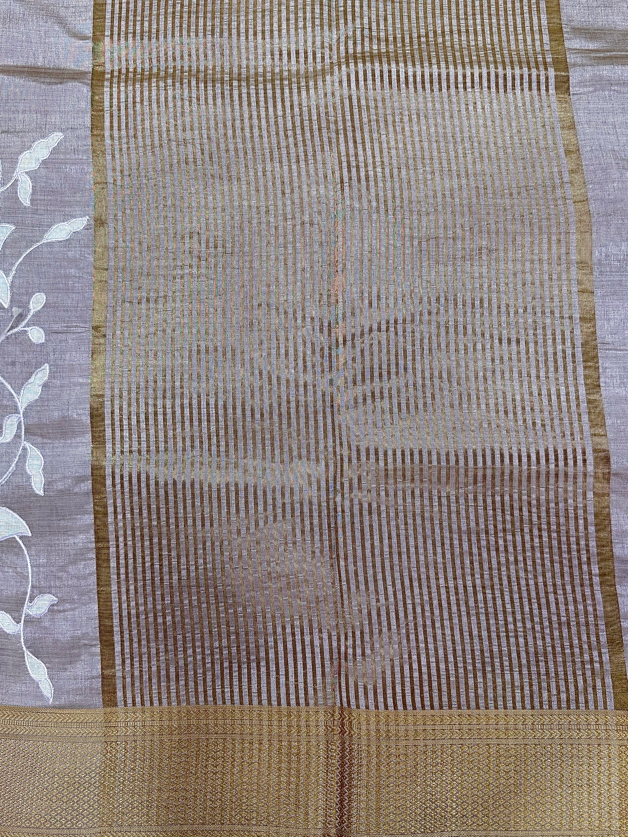 Semi Tussar Applique Work Saree