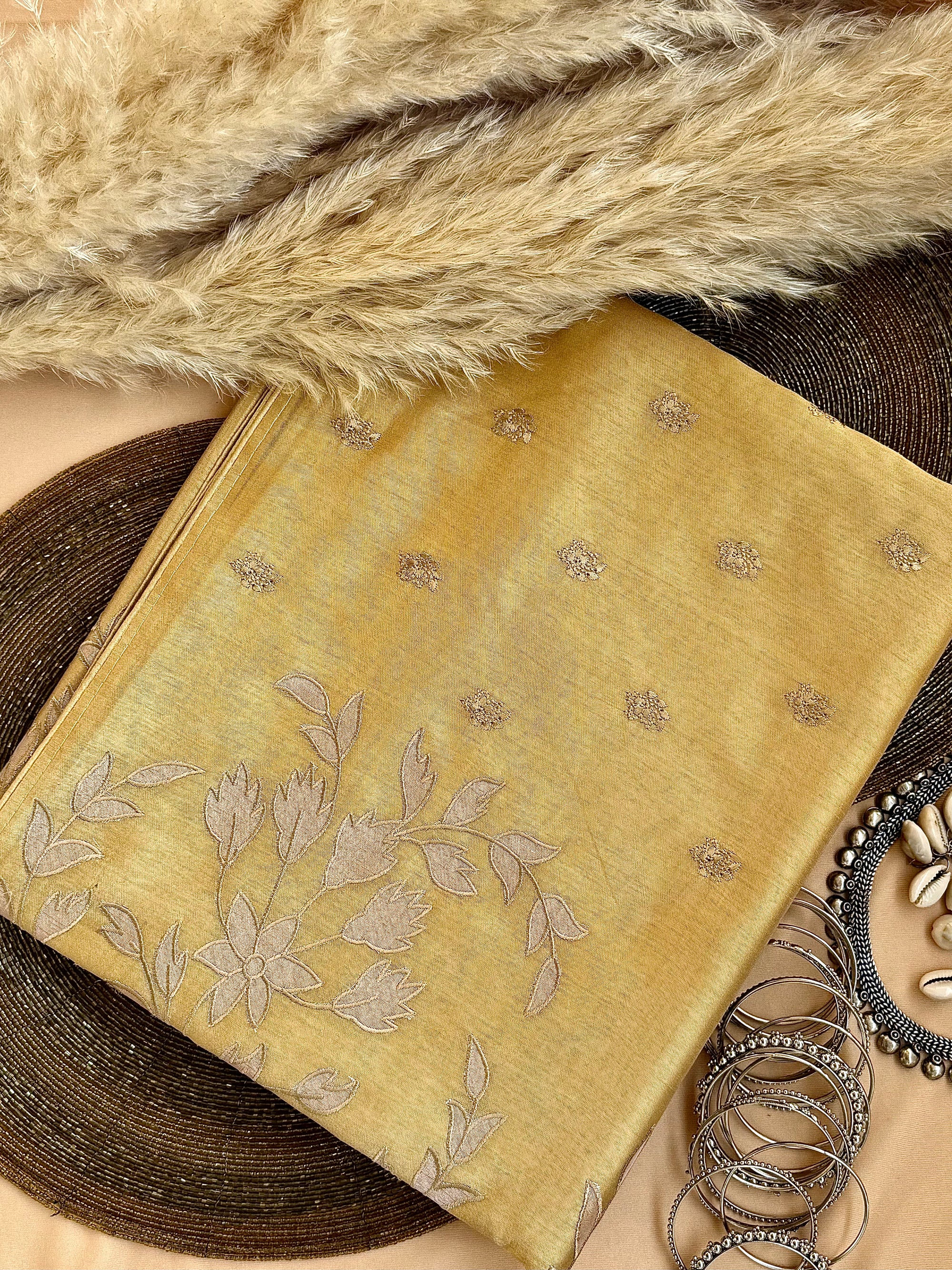 Raw Linen Applique Saree with Embroidered Work