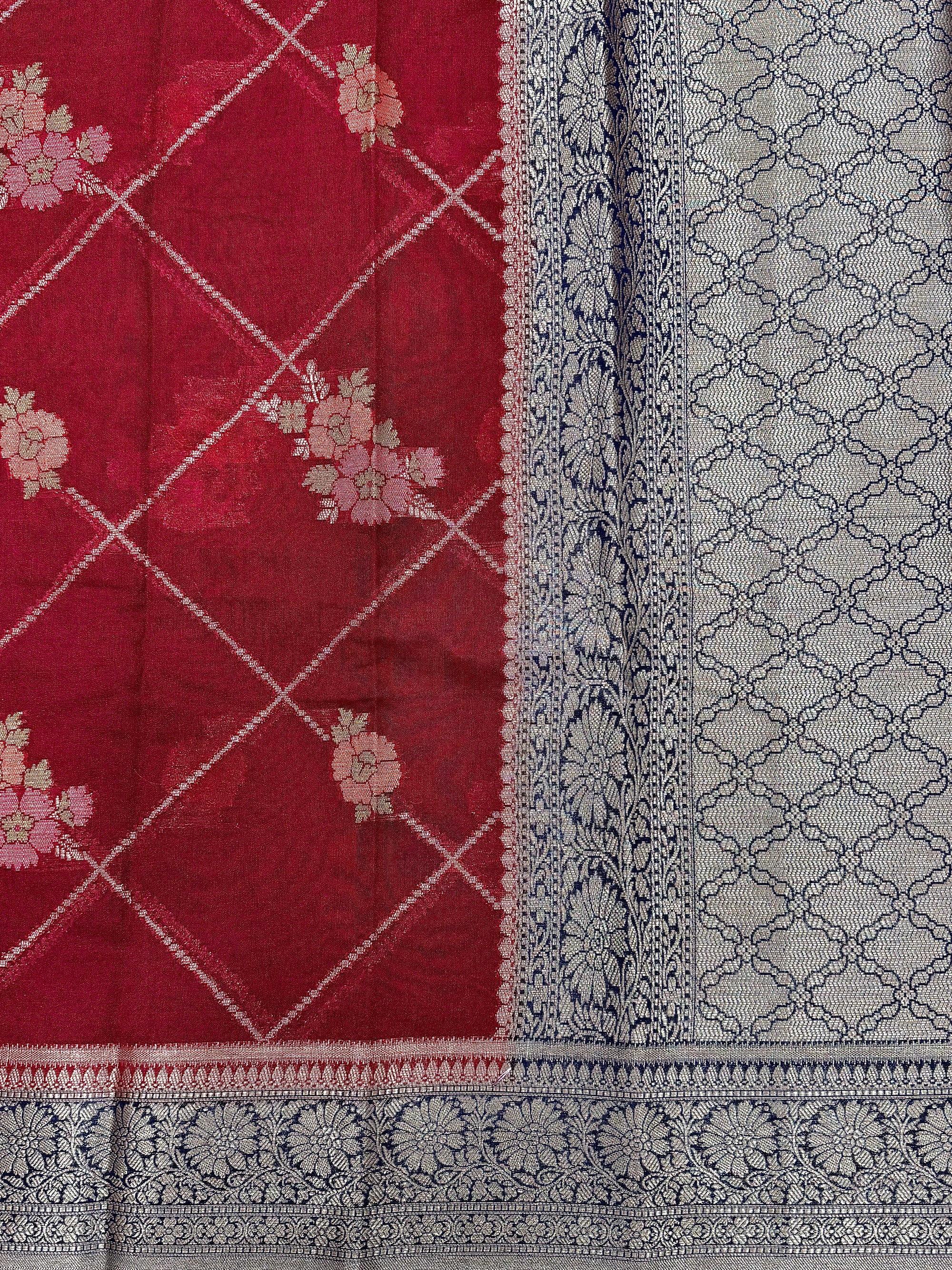 Chiniya Georgette Woven Saree