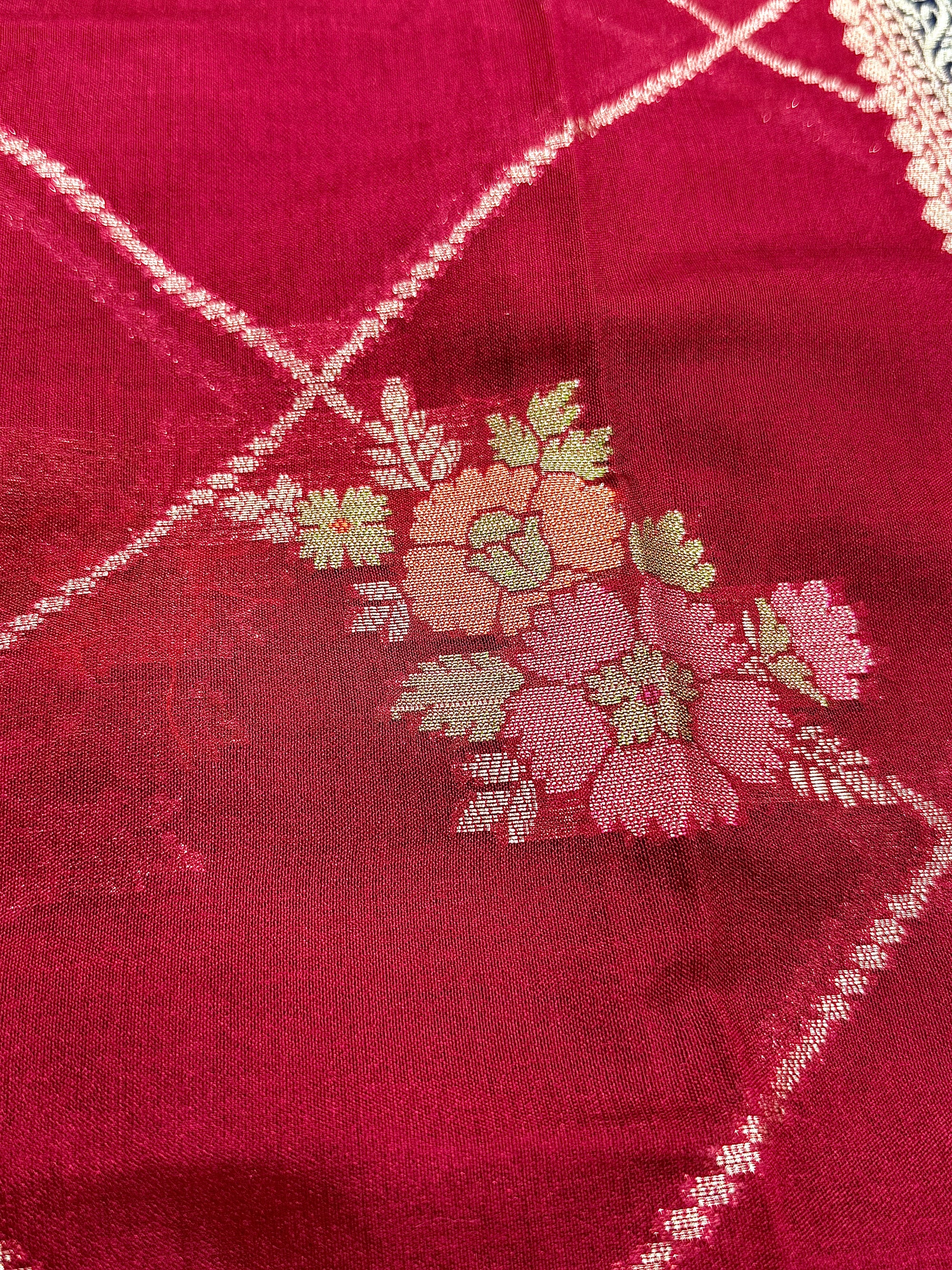 Chiniya Georgette Woven Saree