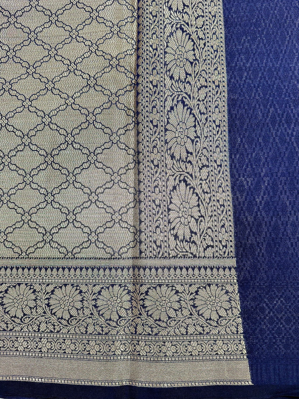 Chiniya Georgette Woven Saree