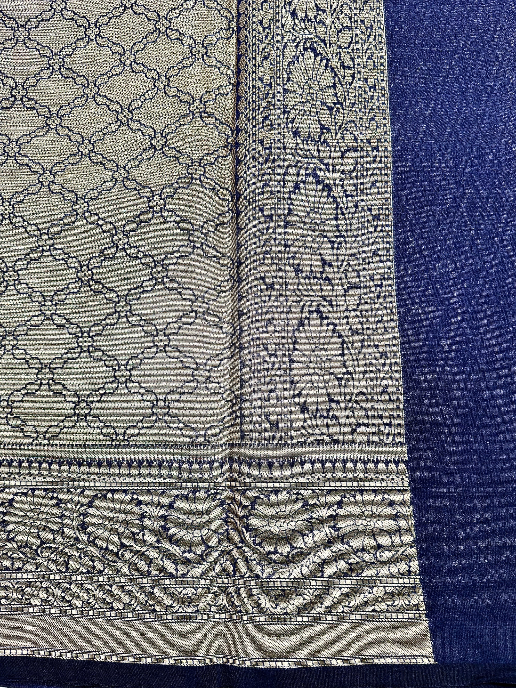 Chiniya Georgette Woven Saree