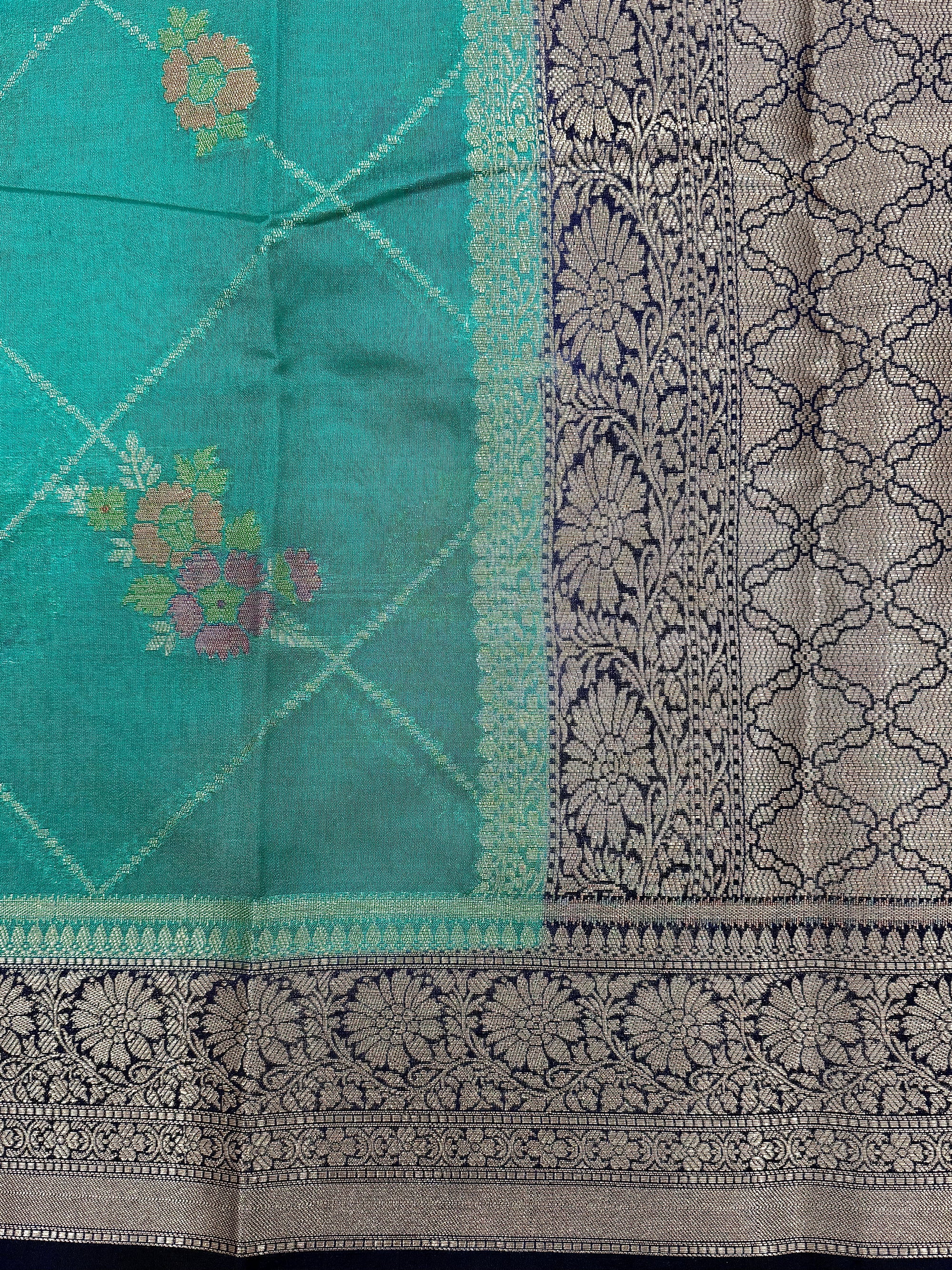 Chiniya Georgette Woven Saree