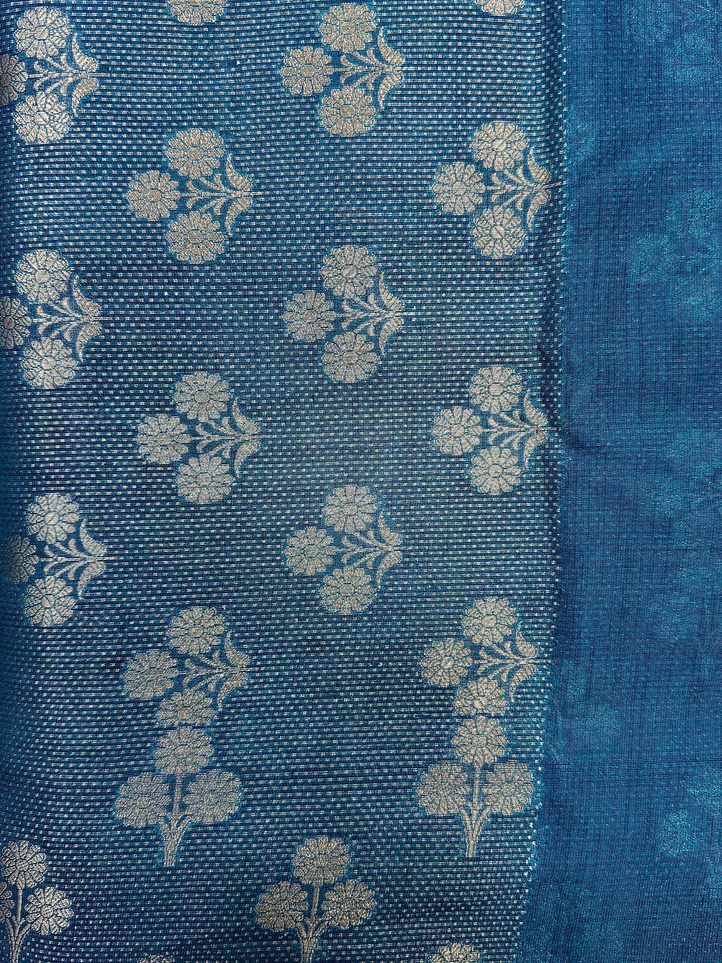 Raw Linen Woven Saree