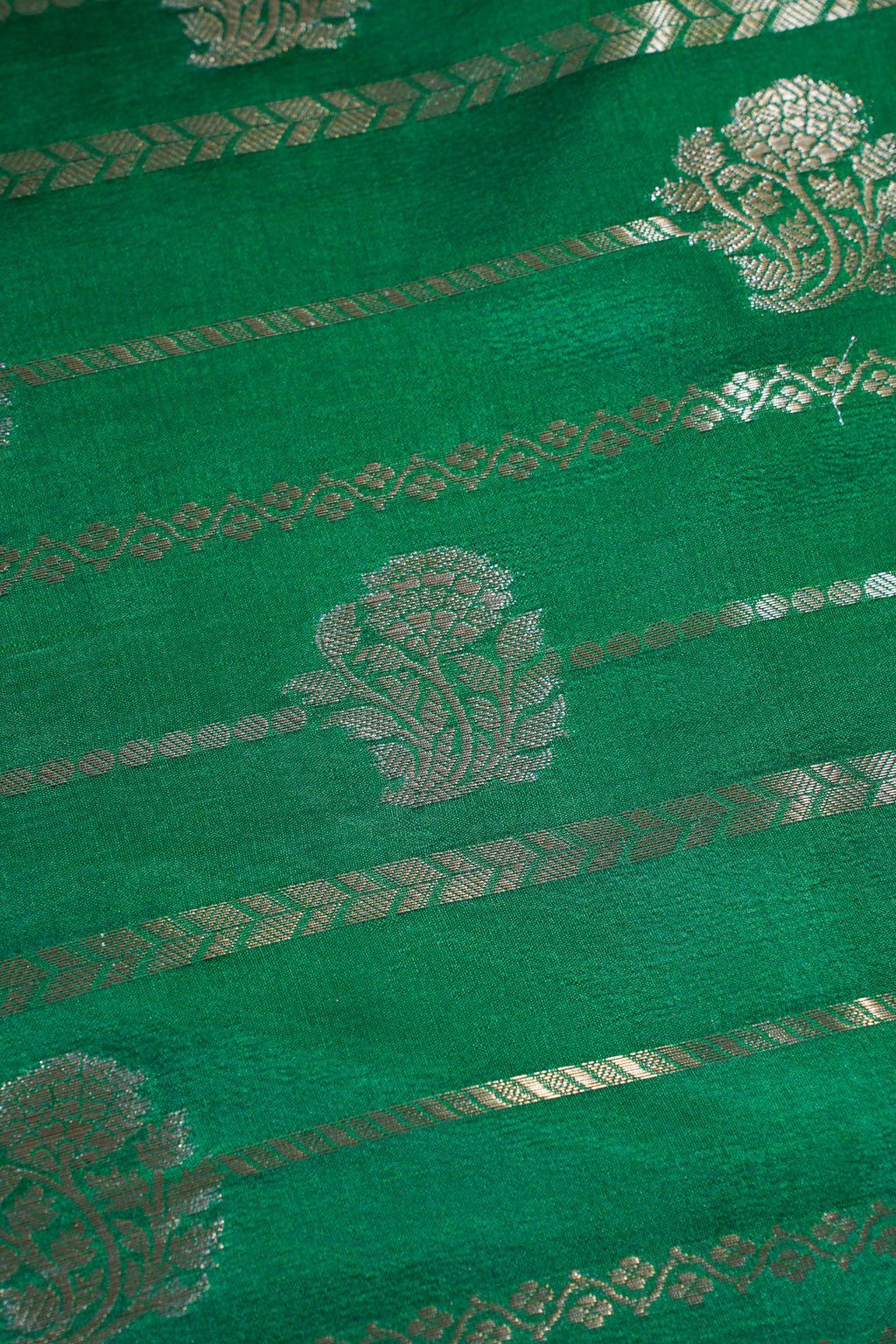 Green Pure Chiniya Silk Saree