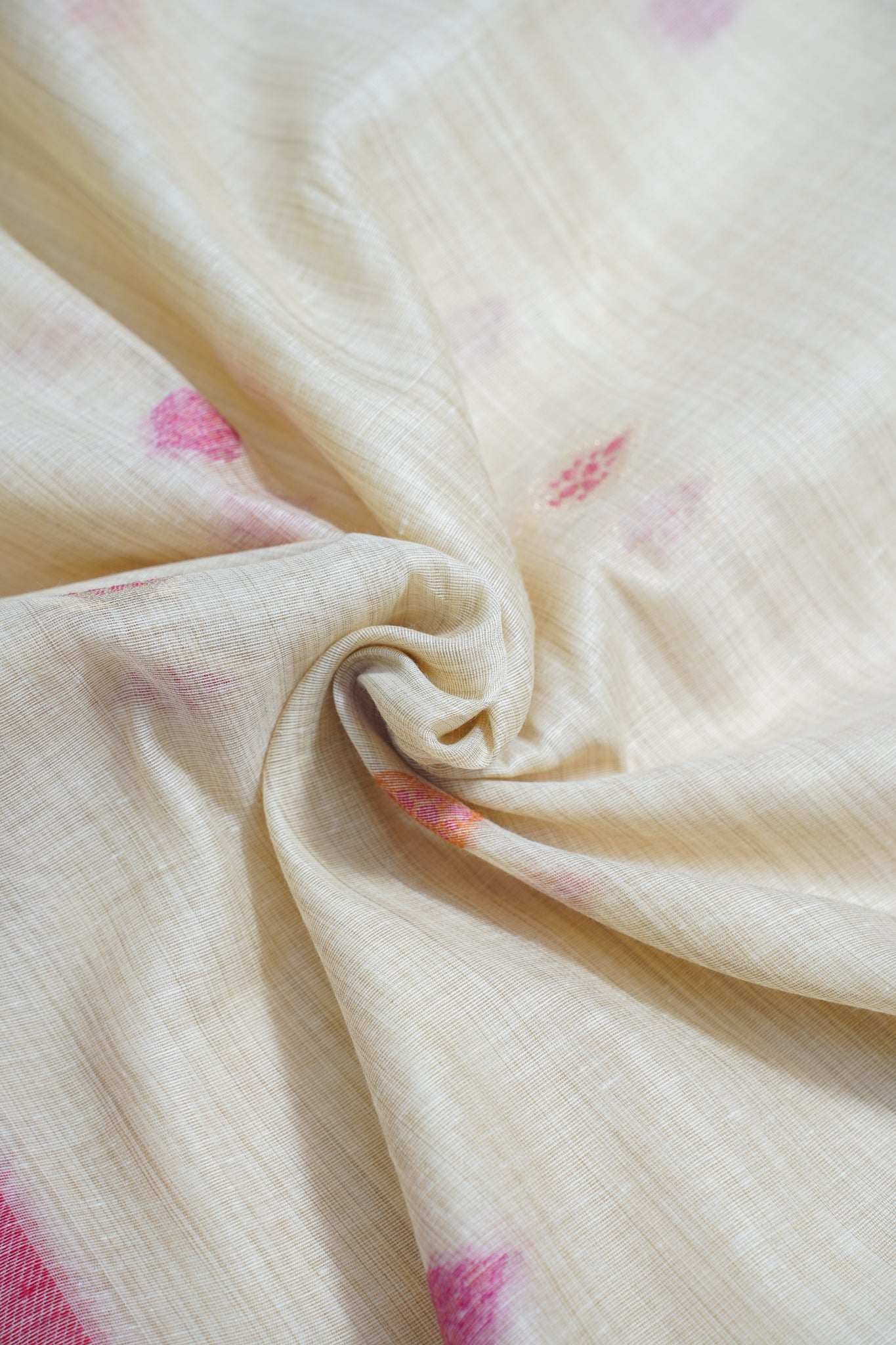 Beige Cotton Linen Weaving Saree with Pink Border