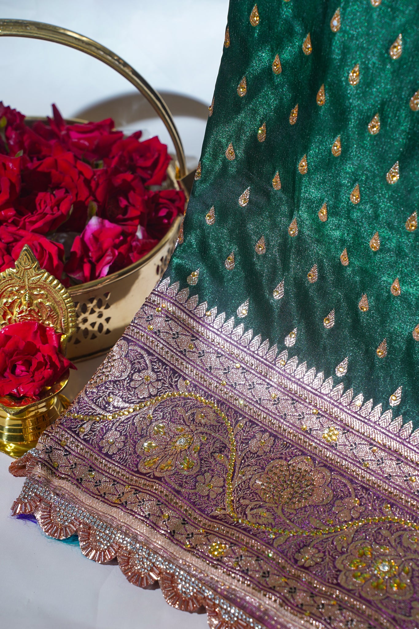Green Saree with Red Pallu and Pink Blouse