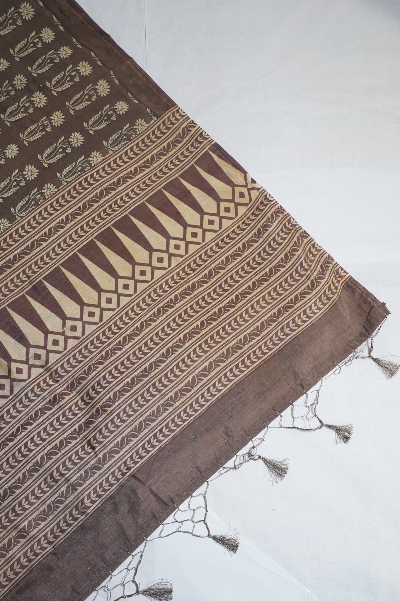Brown Tussar Silk Saree with Kalamkari Print (Washable)
