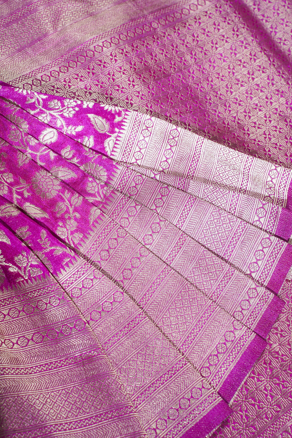 Pink Banarasi Woven Katan Silk Saree Allover Floral Zari work