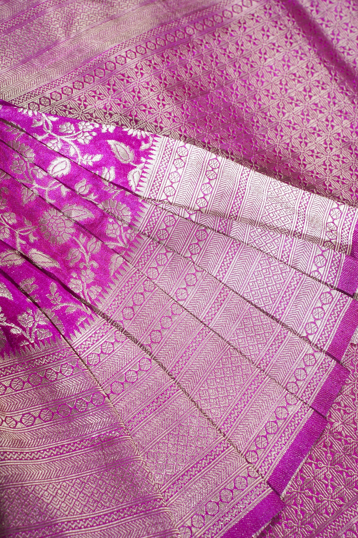 Pink Banarasi Woven Katan Silk Saree Allover Floral Zari work