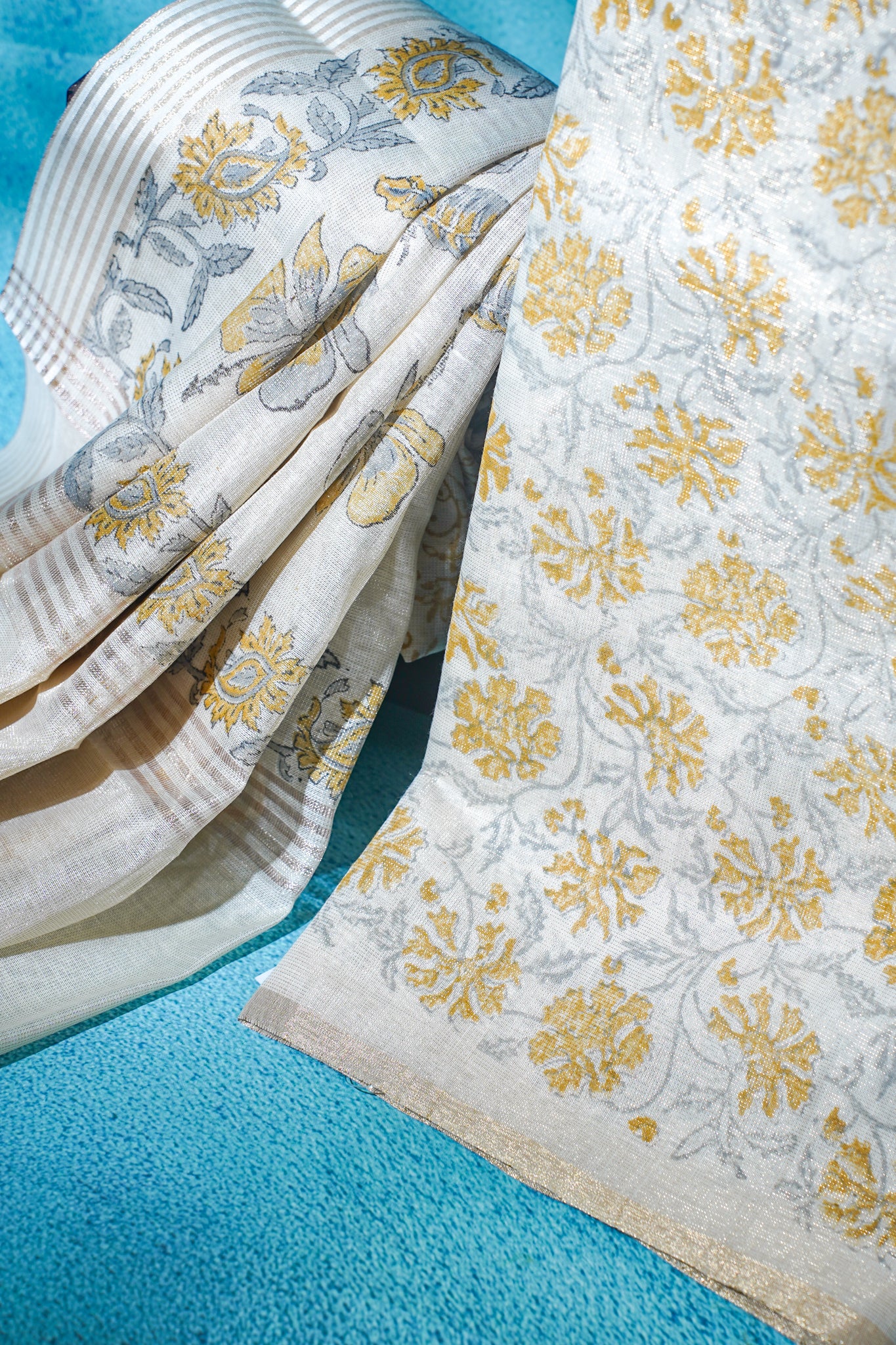 ivory Linen tissue with block print