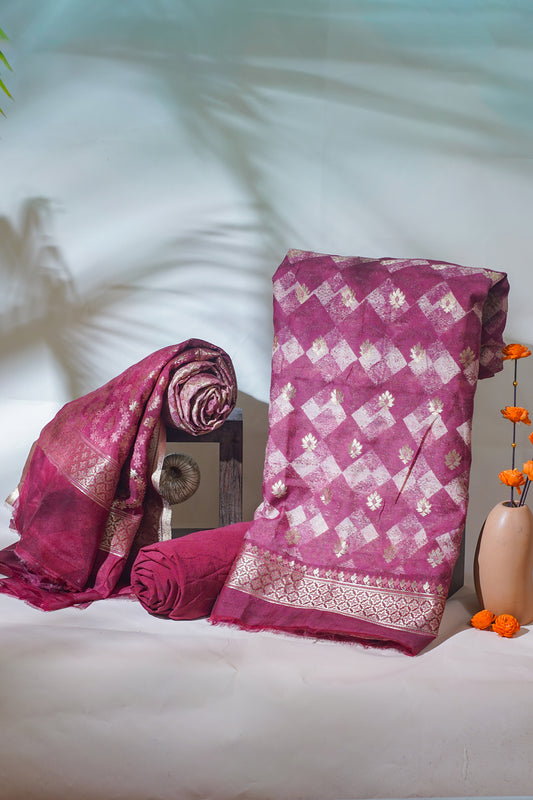Deep Magenta Cotton Weaving Suit Set with Bold Print