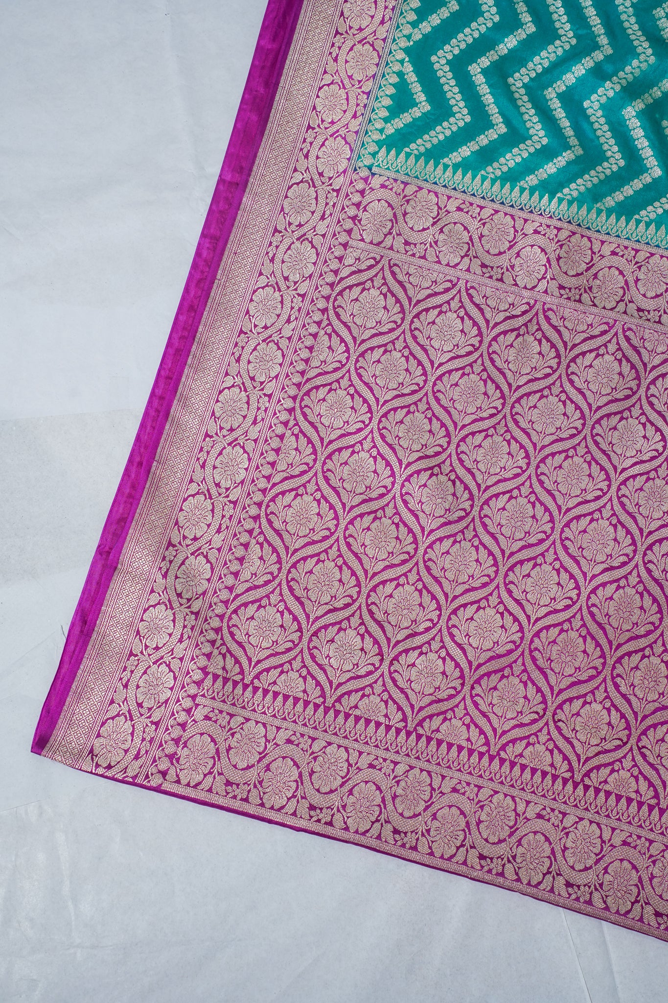 Turquoise Mushroo Silk Saree with Pink Border and Pallu