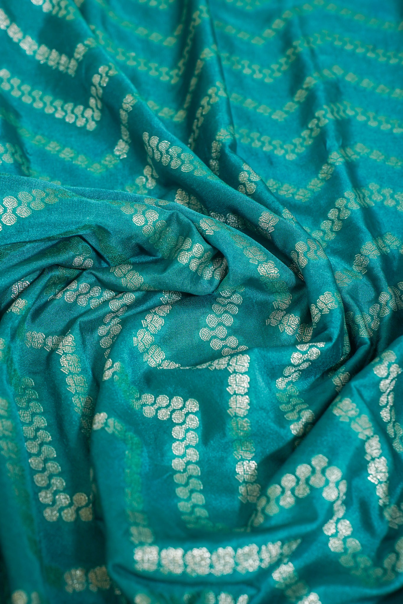 Turquoise Mushroo Silk Saree with Pink Border and Pallu