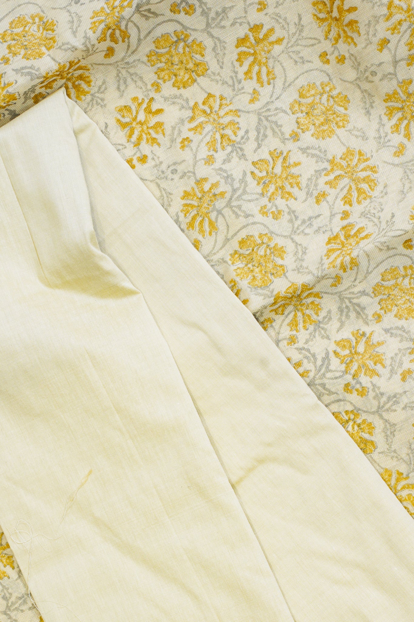 ivory Linen tissue with block print