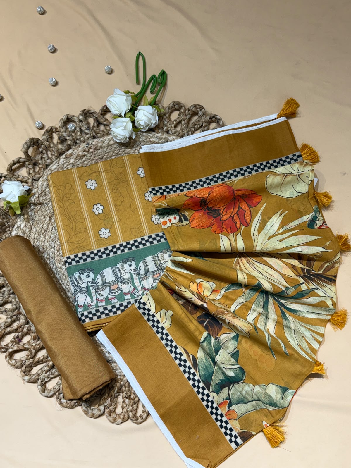 Pure mul cotton with digital print (unstitched)