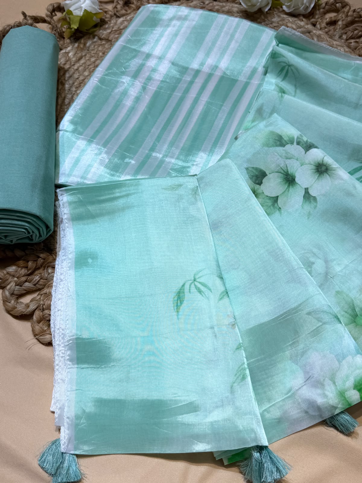 Organza satin with digital print (ed)unstitch