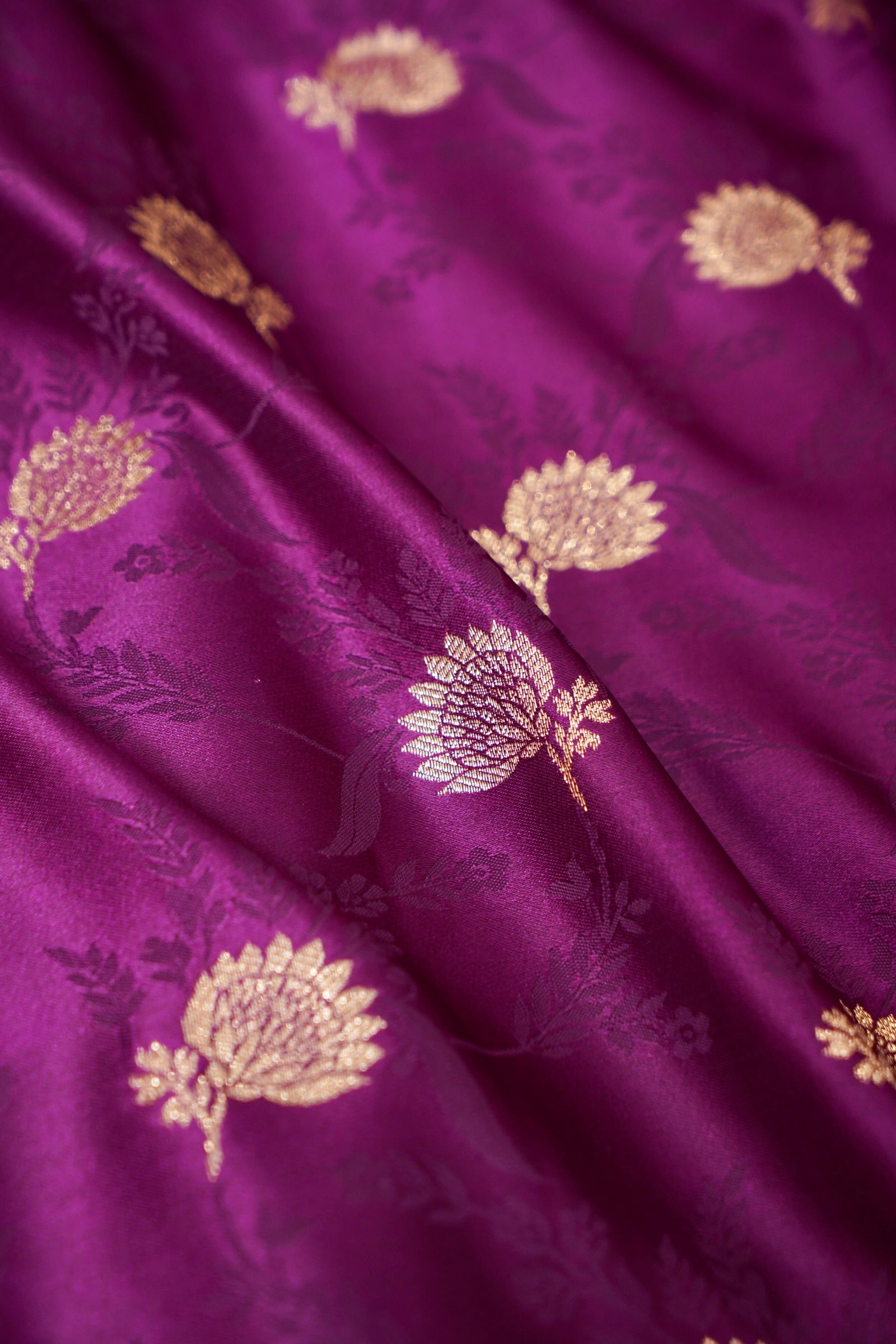 Wine Purple Mashroo Silk Saree with Floral Zari Weaving