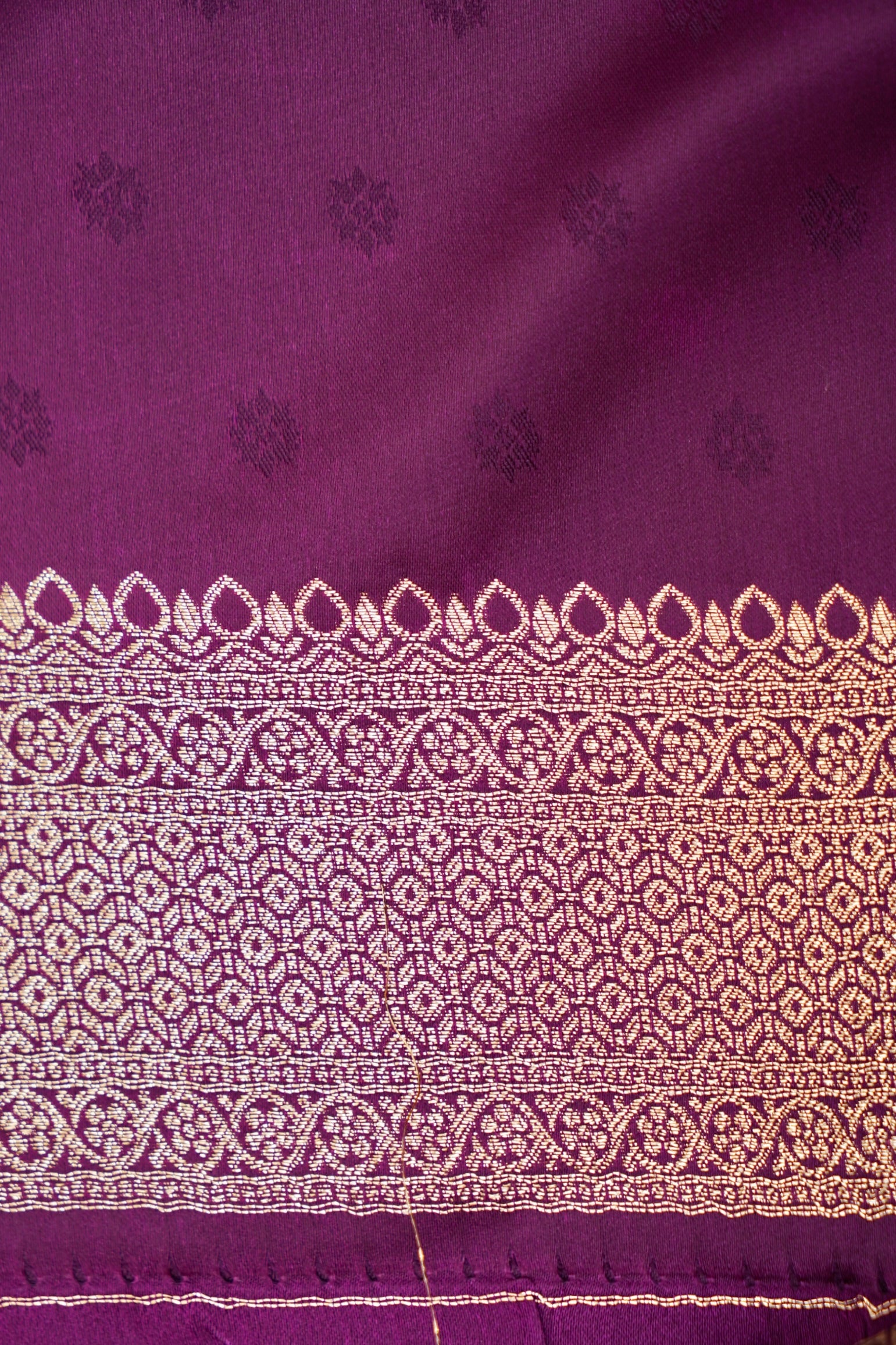 Deep Wine Purple Mashroo Silk Saree with Paisley Zari Weaving