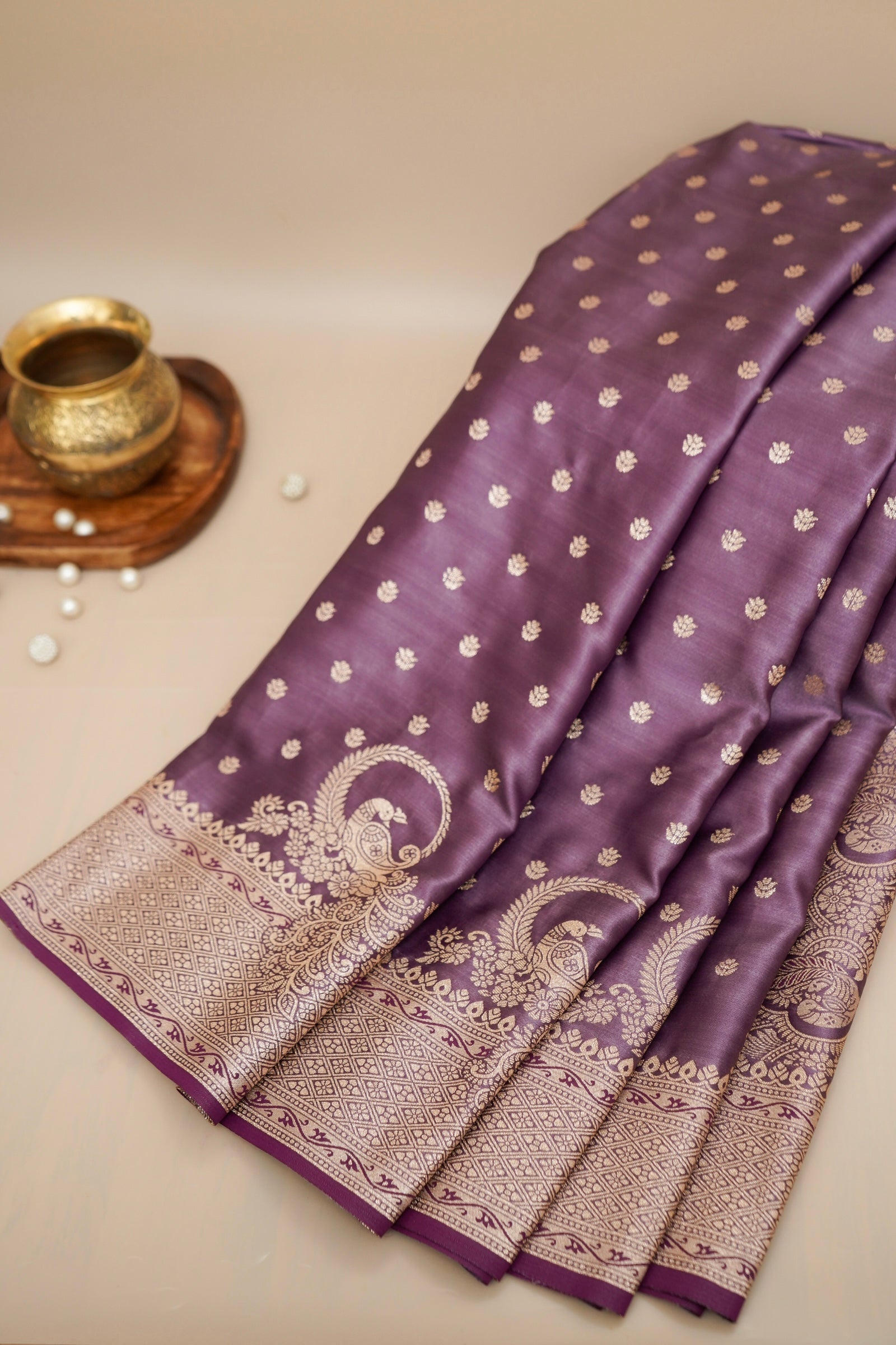 Lavender Mashroo Silk Saree with Zari Buti and  Rich Border