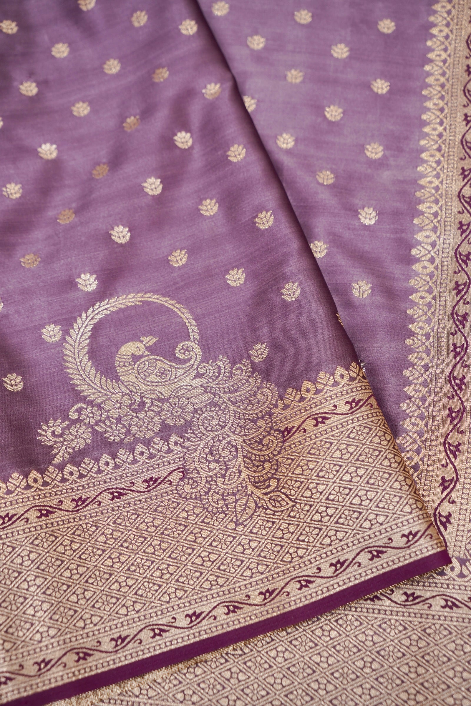 Lavender Mashroo Silk Saree with Zari Buti and  Rich Border