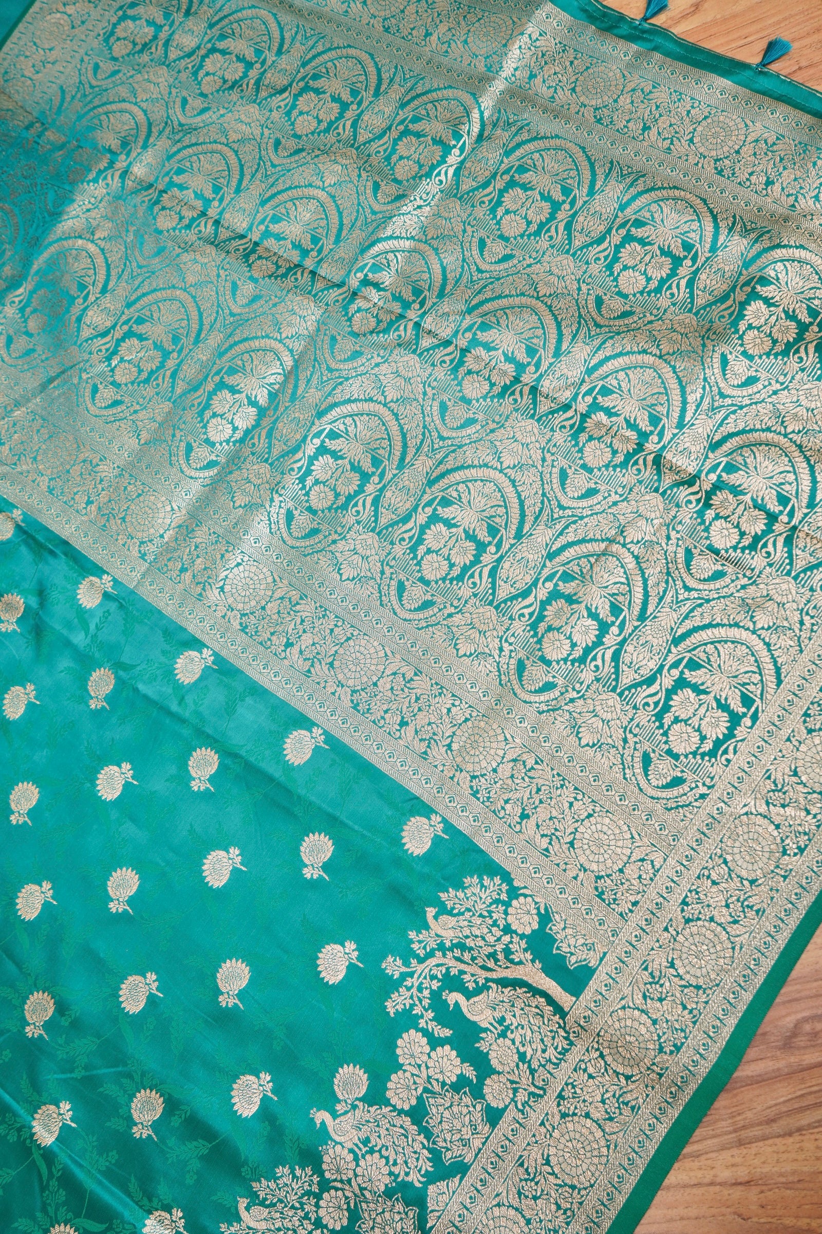 Emerald Green Mashroo Silk Saree with Zari Buti and Ornate Border